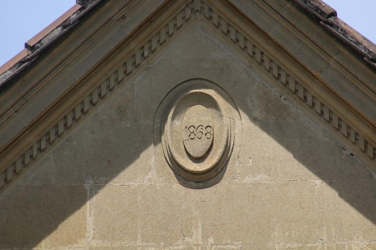 Malis Castera Le Petit Chateau * Saint-Jean-de-Blaignac