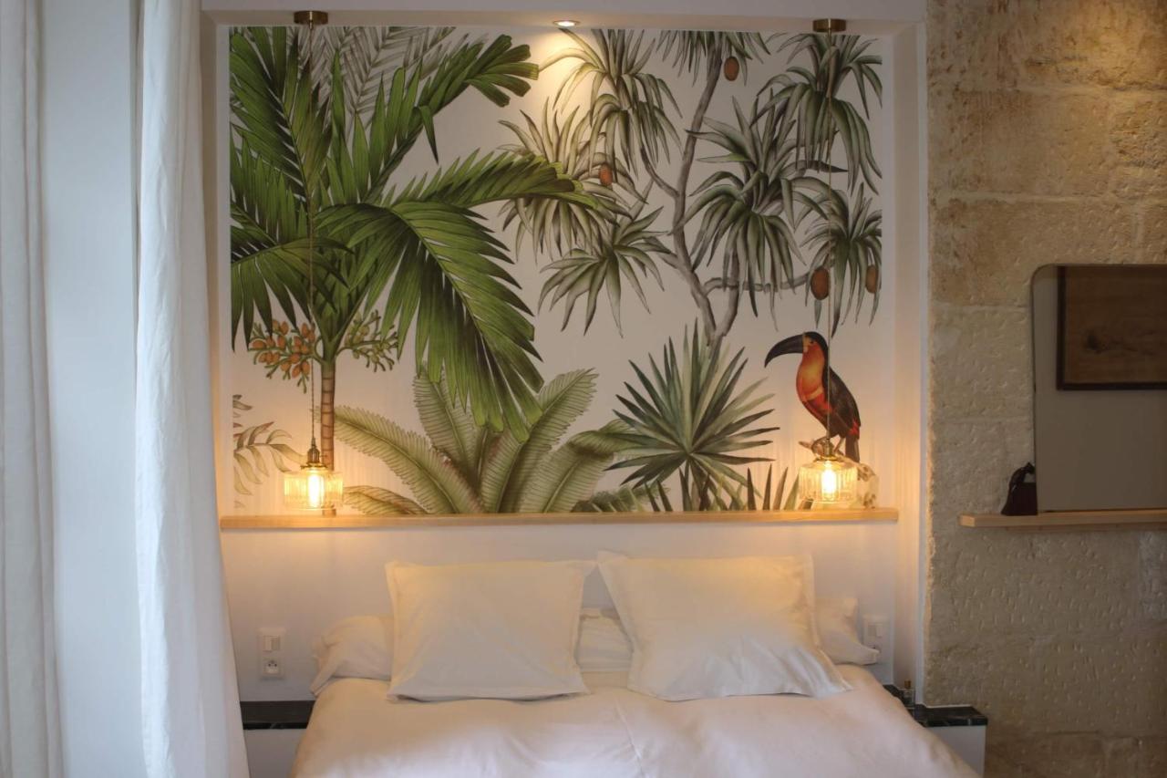 Couette-café Malis Castera Le Petit Chateau *